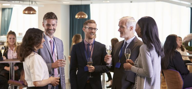 Dlaczego klasyczny networking się wypalił — i co działa zamiast niego